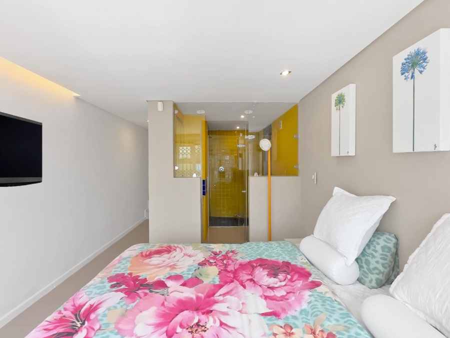 To Let 1 Bedroom Property for Rent in Camps Bay Western Cape